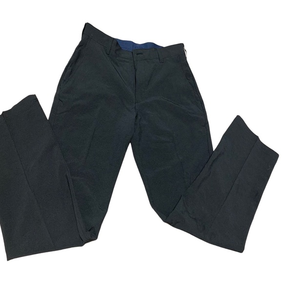 Mens Izod 4 way stretch Swingflex Golf Pants Size 32x30 never worn - Picture 4 of 6